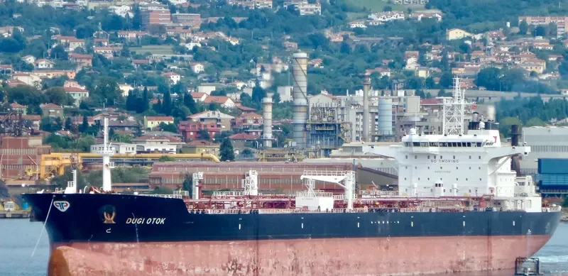 DUGI OTOK Tanker IMO 9334727 photo 4
