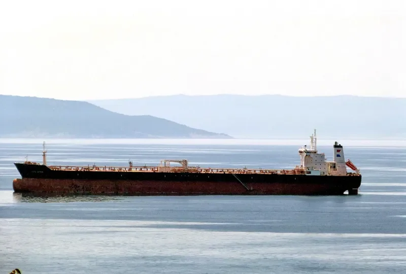 DUGI OTOK Tanker IMO 9334727 photo 7