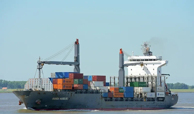 OKEE ALICIA Container Ship IMO 9334818 photo 4