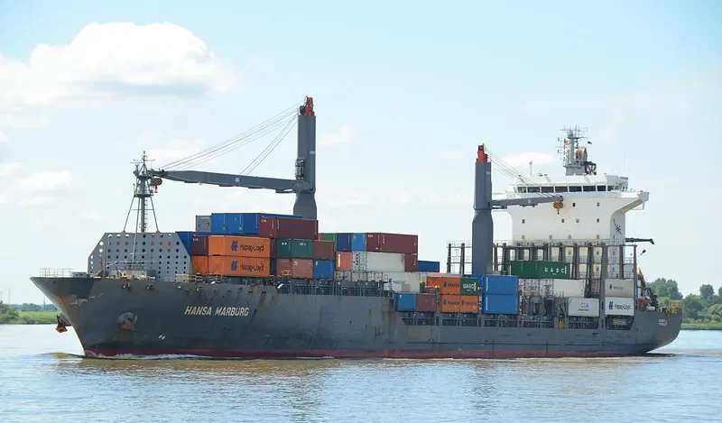 OKEE ALICIA Container Ship IMO 9334818 photo 5