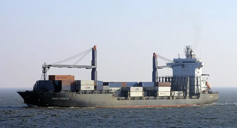OKEE ALICIA Container Ship IMO 9334818 photo 9