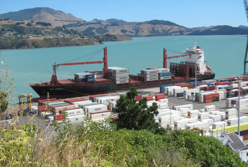 RHL AURORA Container Ship IMO 9334832 photo 3