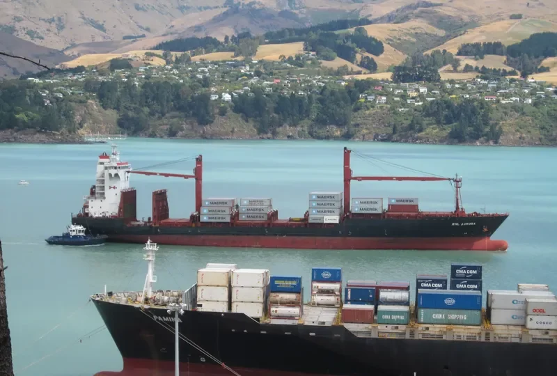 RHL AURORA Container Ship IMO 9334832 photo 5