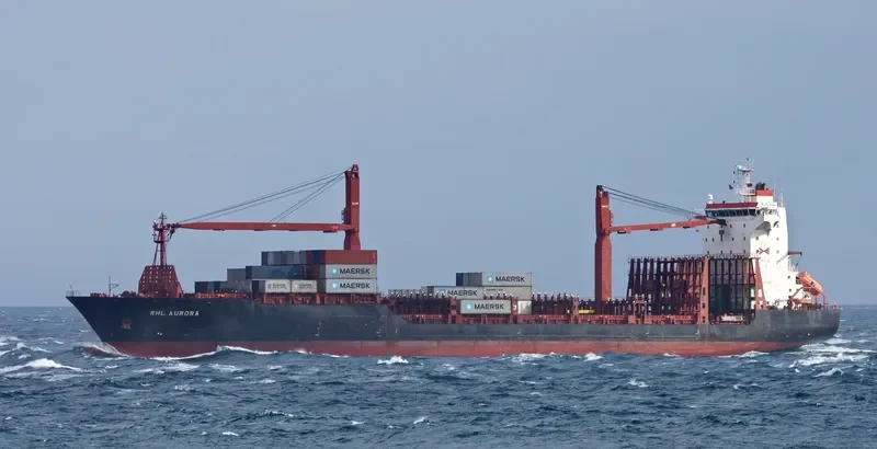 RHL AURORA Container Ship IMO 9334832 photo 9