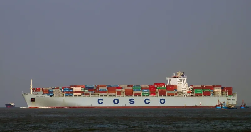 COSCO OCEANIA Container Ship IMO 9334923
