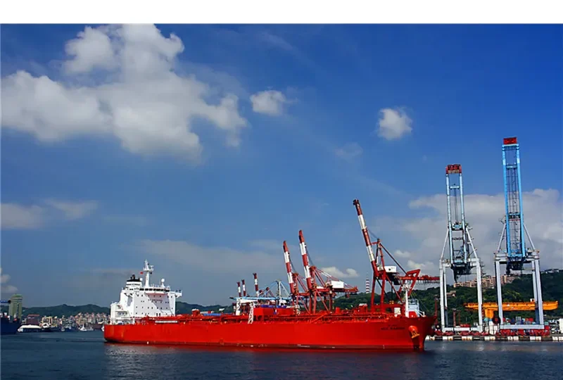 NCC RABIGH Tanker IMO 9335032 photo 4