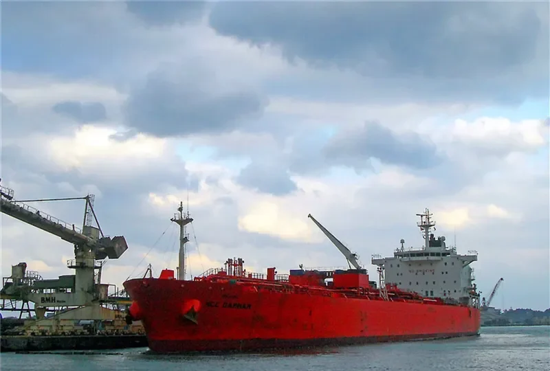 NCC DAMMAM Tanker IMO 9335056 photo 8