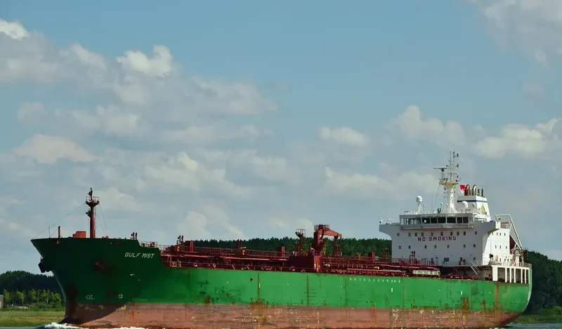 GULF MIST Tanker IMO 9335147 photo 3