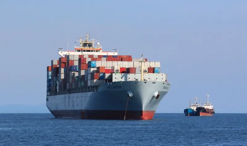 COSCO BOSTON Container Ship IMO 9335173 photo 2