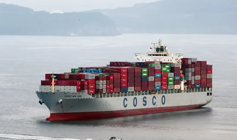 COSCO NEW YORK Container Ship IMO 9335185 photo 7