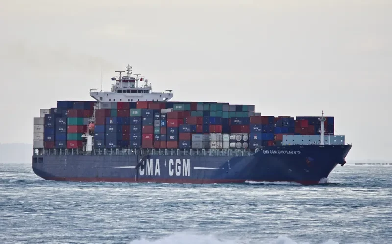 GSL CHATEAU DIF Container Ship IMO 9335202 photo 3