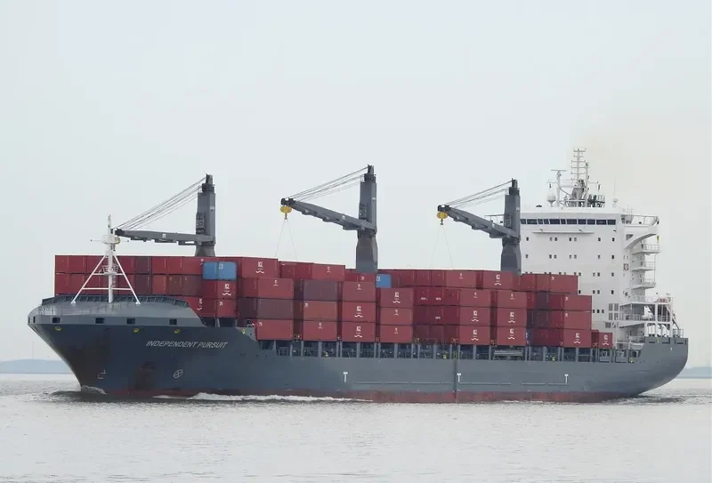 INTELLIGENT PURSUIT Container Ship IMO 9336189 photo 9