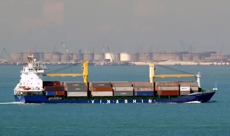 BIENDONG TRADER Container Ship IMO 9336323 photo 3