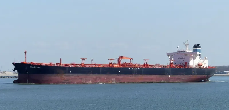 LILLESAND Tanker IMO 9336397 photo 10
