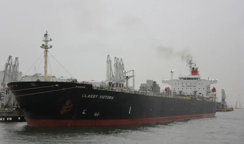 LAKE STURGEON Tanker IMO 9336517 photo 7