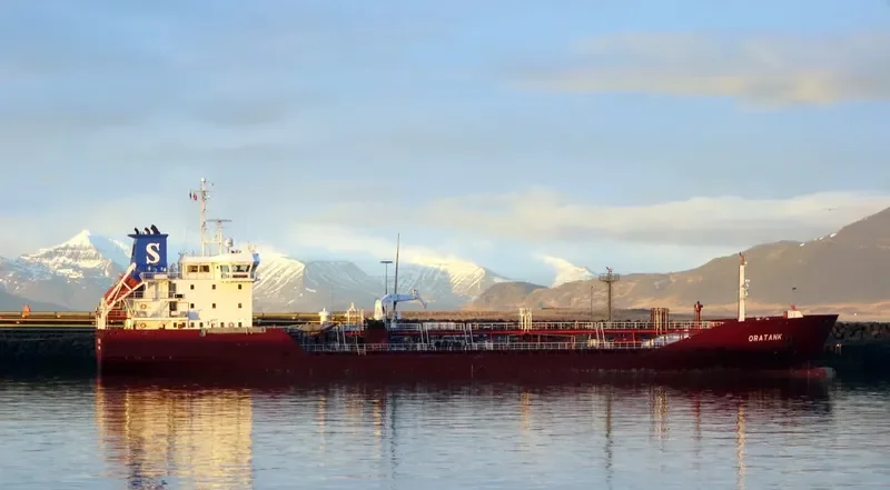 ORATANK Tanker IMO 9336713 photo 4