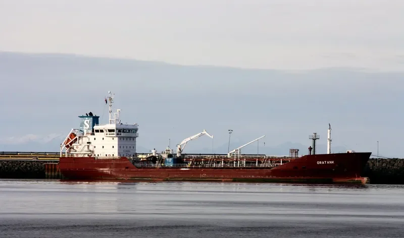 ORATANK Tanker IMO 9336713 photo 8