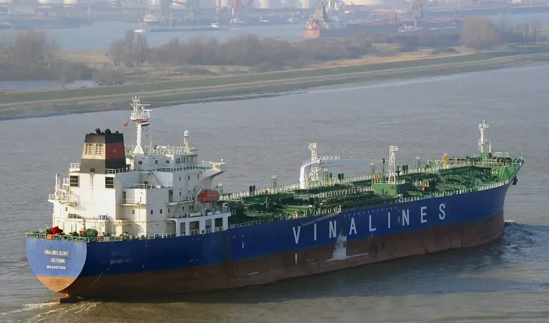 DAI PHU Tanker IMO 9337303 photo 3