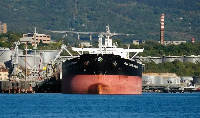 YASA GOLDEN MARMARA Tanker IMO 9337341 photo 6