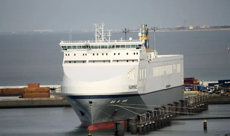 YASMINE Ro-Ro IMO 9337353 photo 6