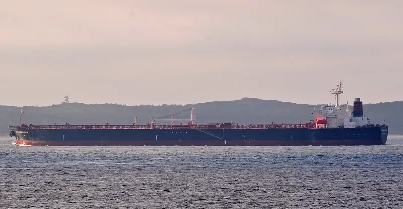 STAVANGER BLOSSOM Tanker IMO 9337389 photo 5