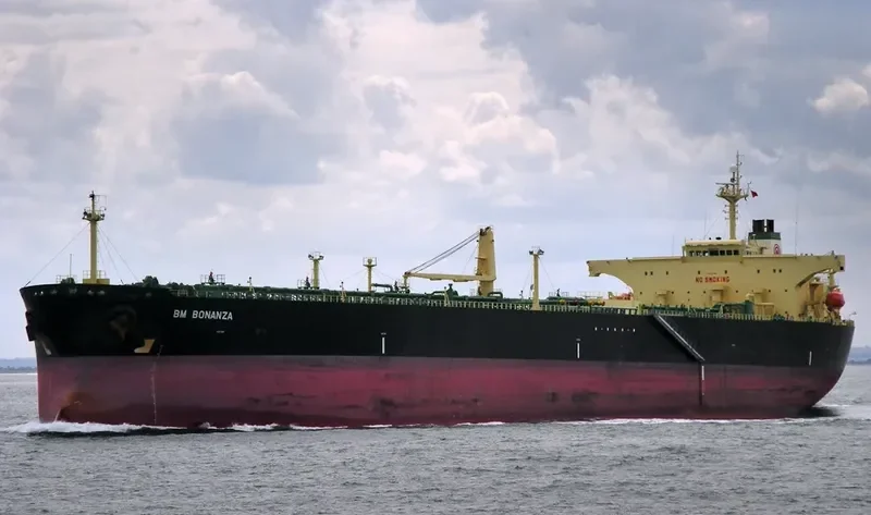 ATHENS VOYAGER Tanker IMO 9337391 photo 9