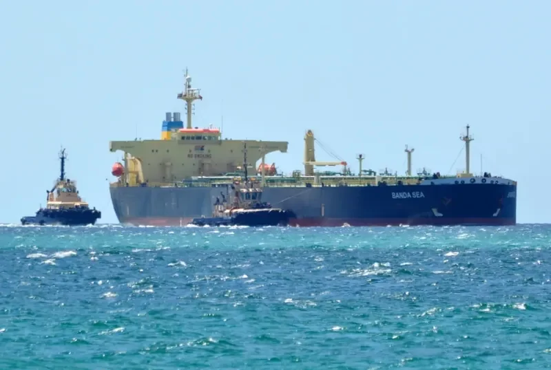 BANDA SEA Tanker IMO 9337406 photo 7