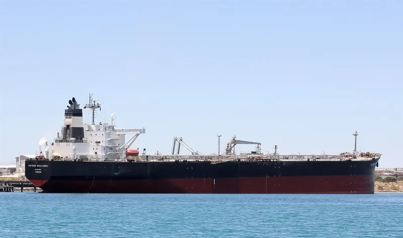 KRITI GALAXY Tanker IMO 9337901 photo 8