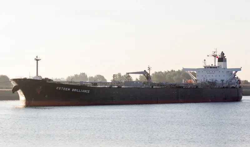 KRITI GALAXY Tanker IMO 9337901 photo 10