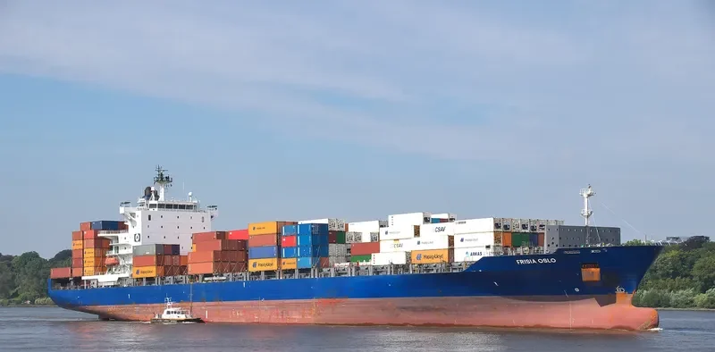 FRISIA OSLO Container Ship IMO 9338058 photo 3