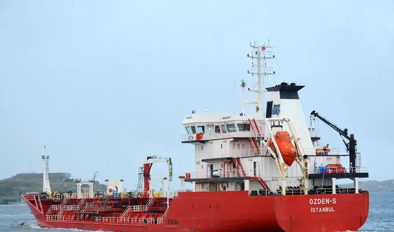 OZDEN S Tanker IMO 9338735 photo 4