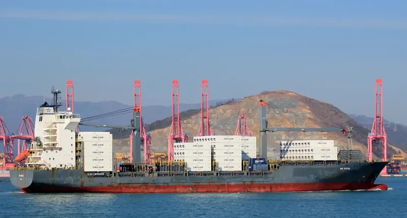 EM HYDRA Container Ship IMO 9338967 photo 7