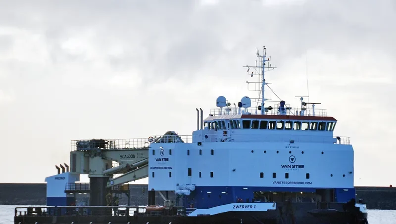 ZWERVER I Container Ship IMO 9339002 photo 9