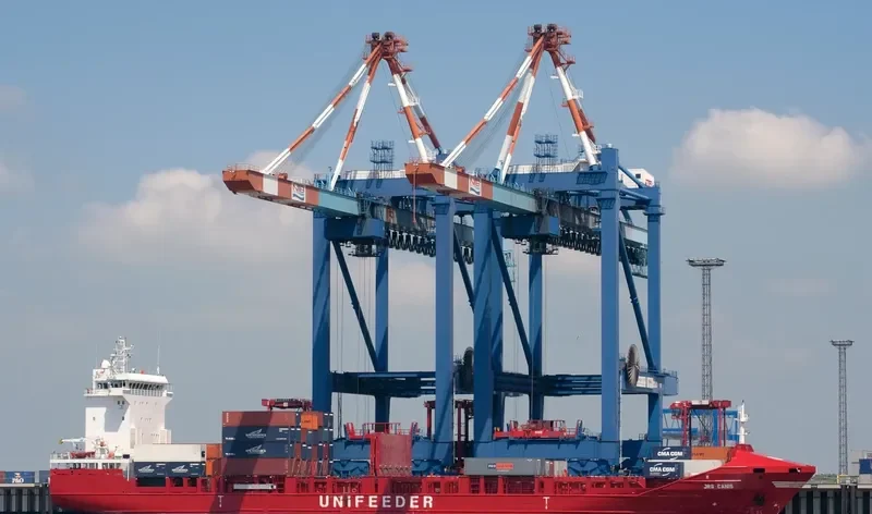 HAI SU 7 Container Ship IMO 9339014 photo 10