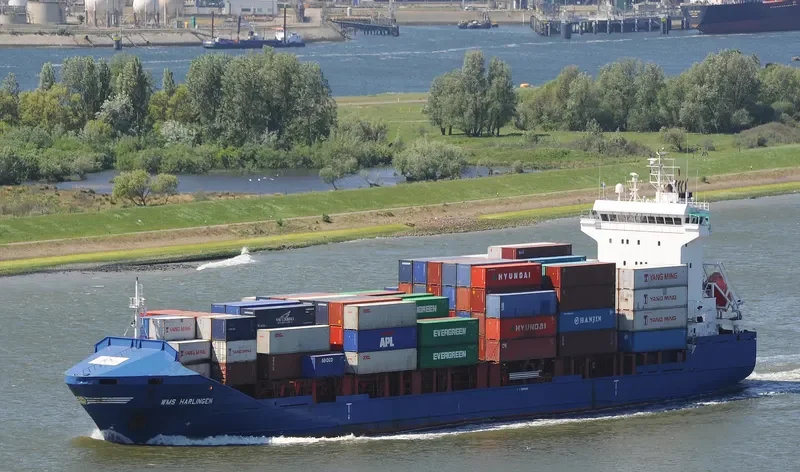 HUA HANG 6 Container Ship IMO 9339040 photo 3