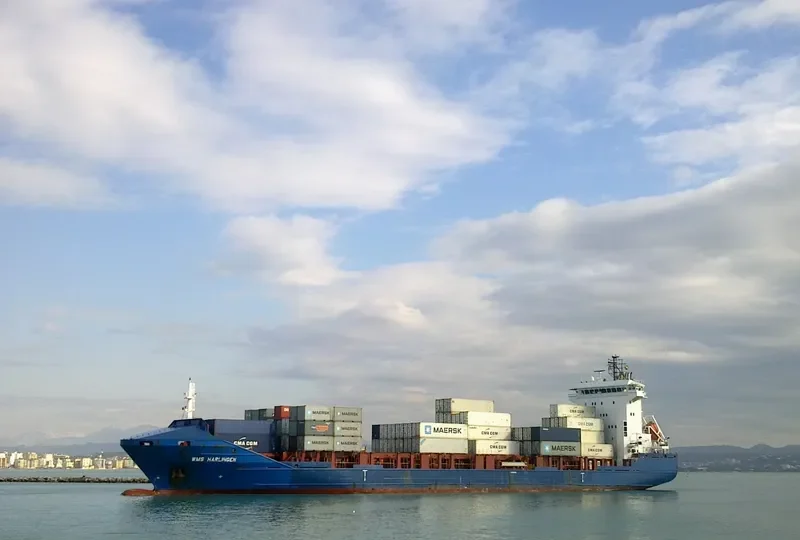 HUA HANG 6 Container Ship IMO 9339040 photo 5