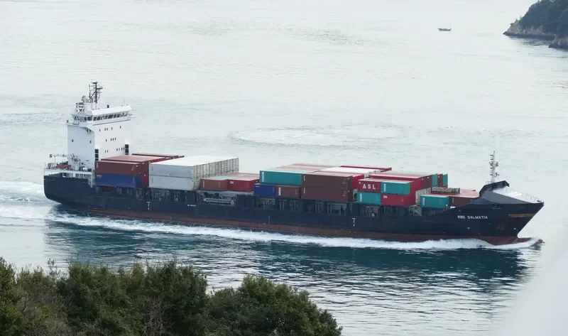 HAI SU 10 Container Ship IMO 9339076 photo 2