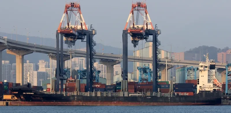 PACIFIC DALIAN Container Ship IMO 9339090 photo 2