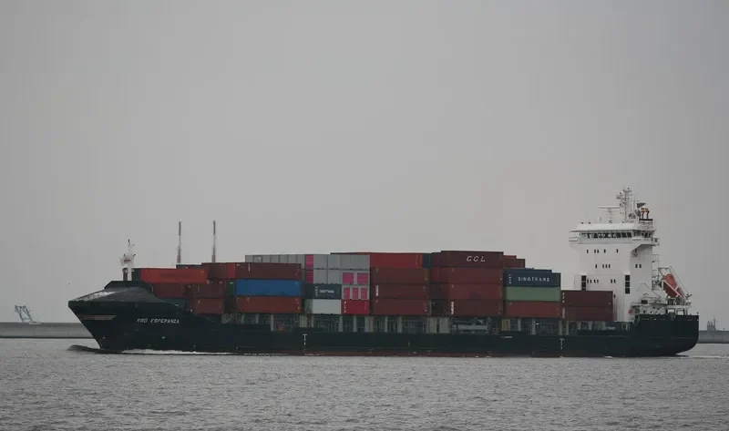 PACIFIC DALIAN Container Ship IMO 9339090 photo 5