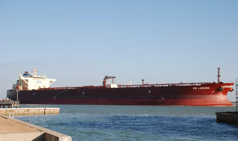 NS LAGUNA Tanker IMO 9339325 photo 9