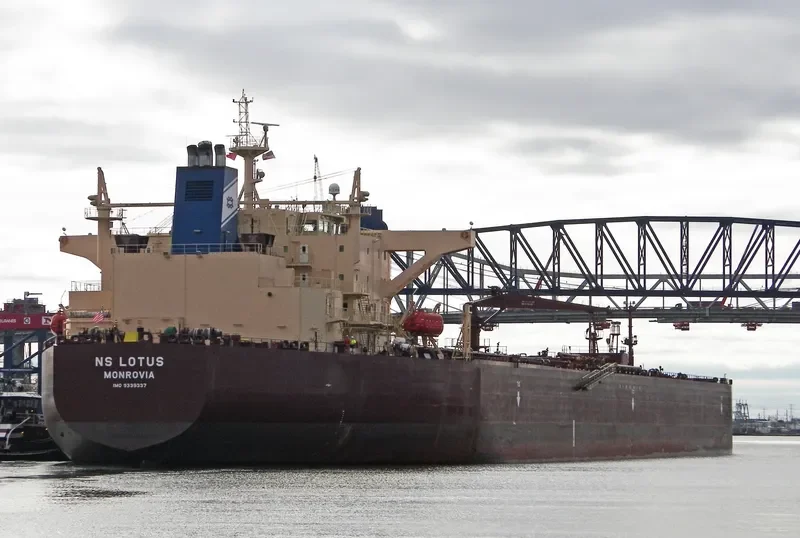 NS LOTUS Tanker IMO 9339337 photo 7