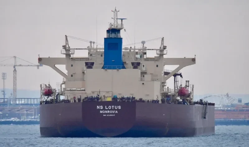 NS LOTUS Tanker IMO 9339337 photo 9