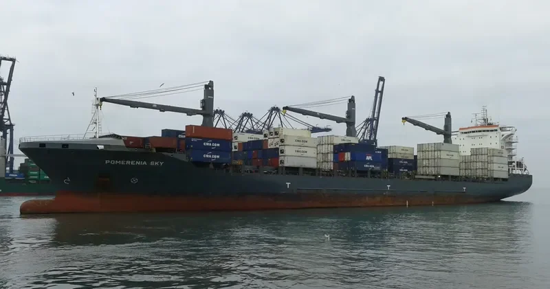 POMERENIA SKY Container Ship IMO 9339583 photo 4