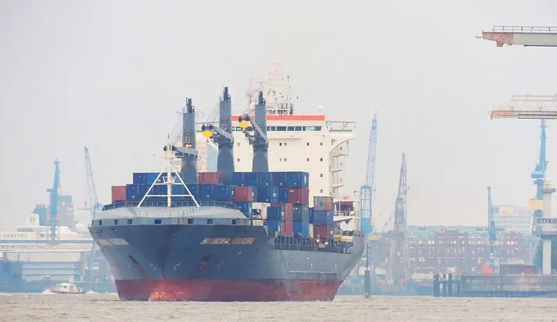 POMERENIA SKY Container Ship IMO 9339583 photo 9