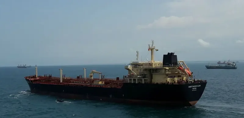 HANDYTANKERS GLORY Tanker IMO 9339624 photo 4