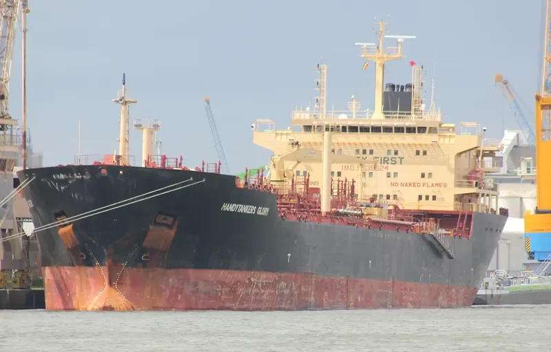 HANDYTANKERS GLORY Tanker IMO 9339624 photo 10