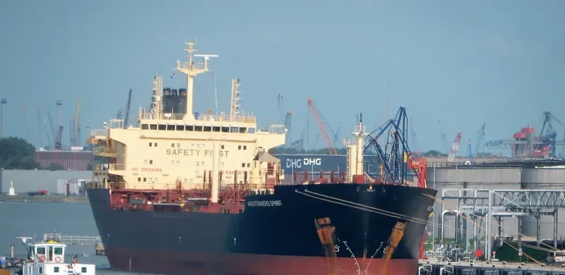 VS SPIRIT Tanker IMO 9339636 photo 8