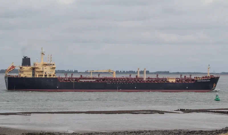 VS SPIRIT Tanker IMO 9339636 photo 9