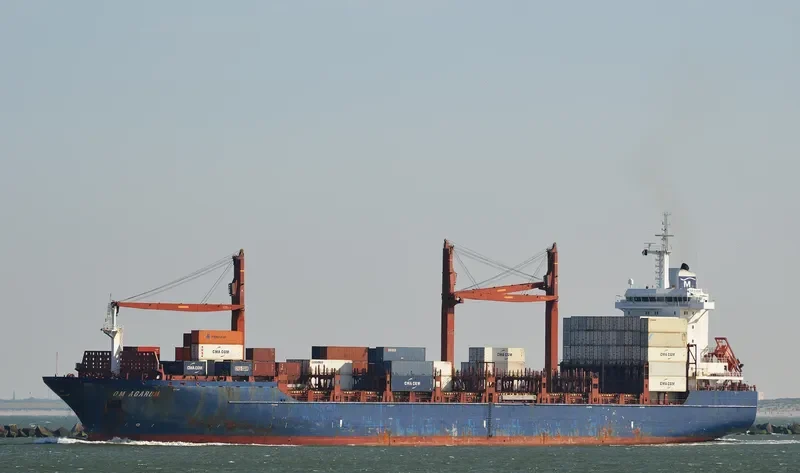 ATLANTIC SOLLI Container Ship IMO 9339856 photo 7