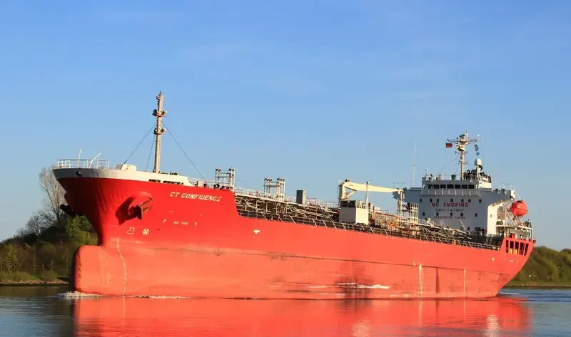 CT CONFIDENCE Tanker IMO 9340427 photo 7